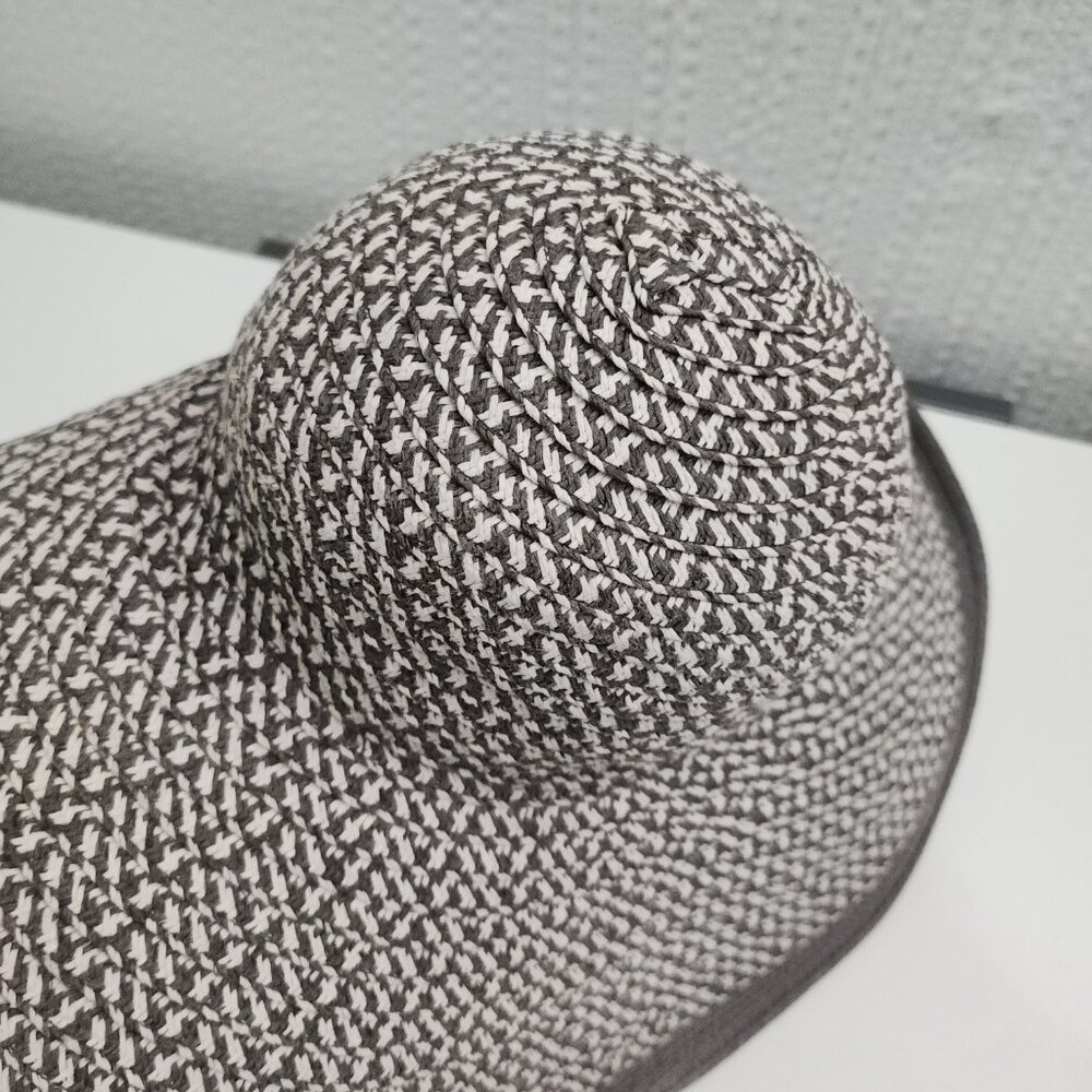 Nine West Oversized Floppy Sun Hat Gray - Picture 6 of 9
